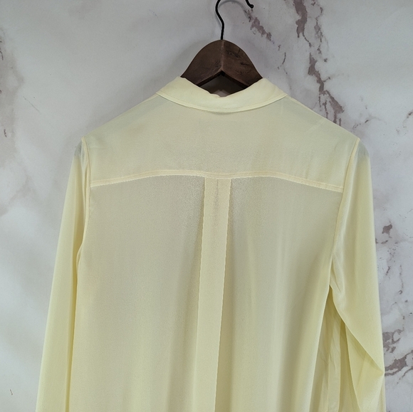 Everlane Top Women Small 4 Yellow The Clean Silk Relaxed Blouse Button Up - Picture 6 of 8